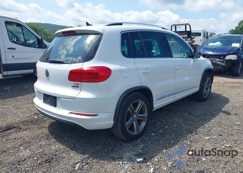 2017 Volkswagen Tiguan 2.0T Sport z USA, uszkodzony, nr VIN WVGUV7AX2HK029485